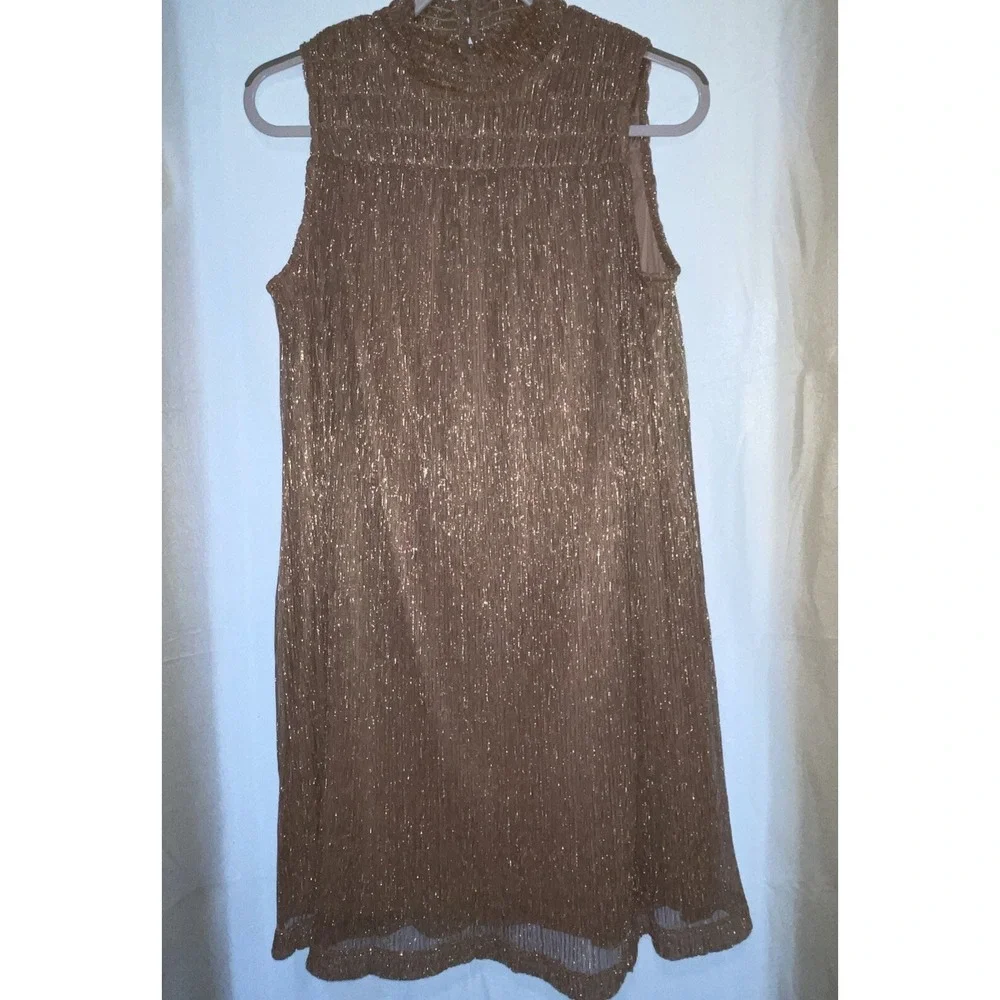 Nine West Dress Size Med SHIMMERY Metallic Rose‎ Gold  Mock Neck Flowy